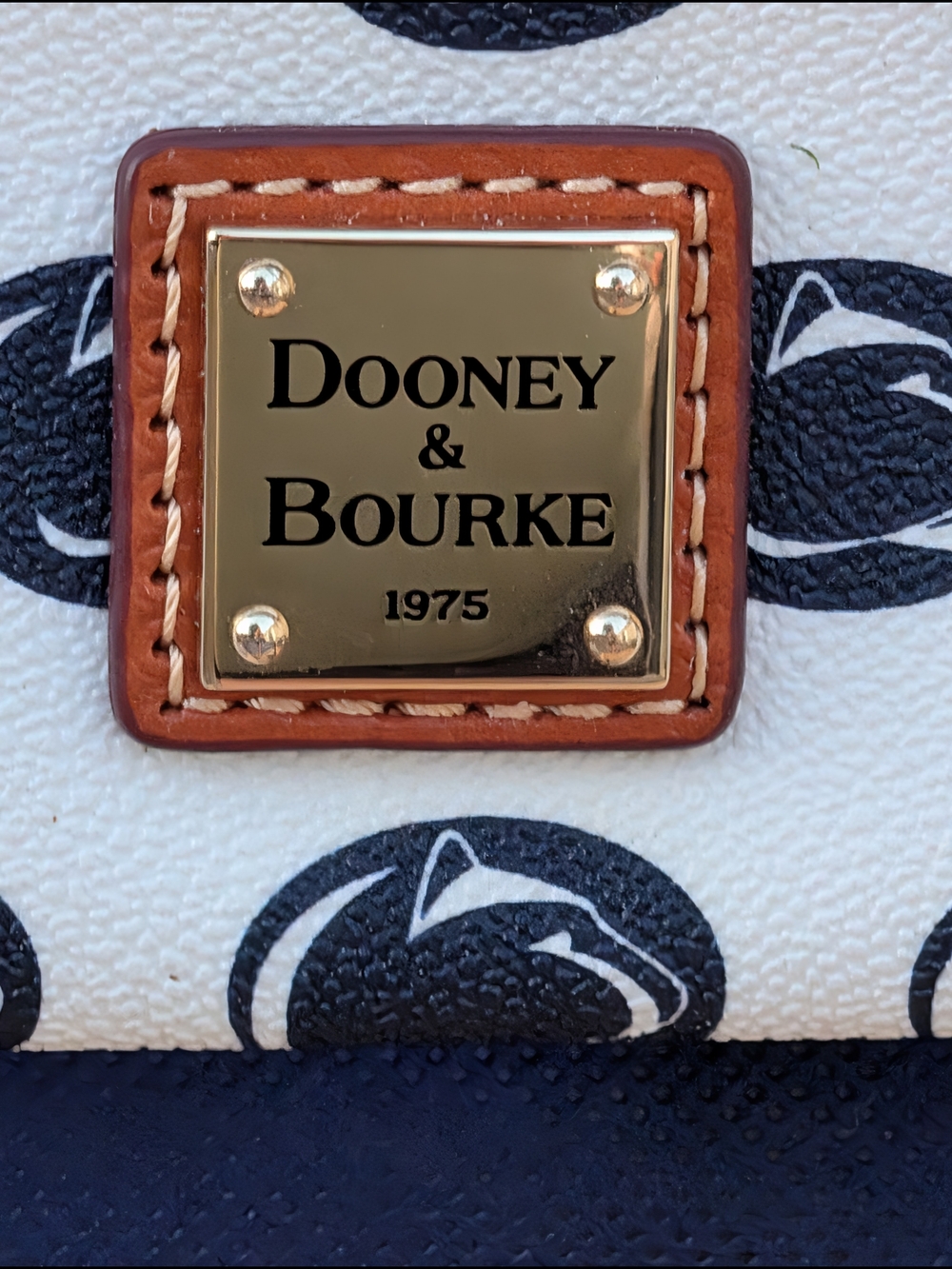 Dooney & Bourke Penn State Crossbody Bag In Pebbled Leather - Picture 3 of 16